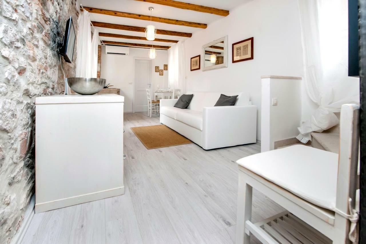 Apartment And Studio Ca' 3 Vie Rovinj Kültér fotó