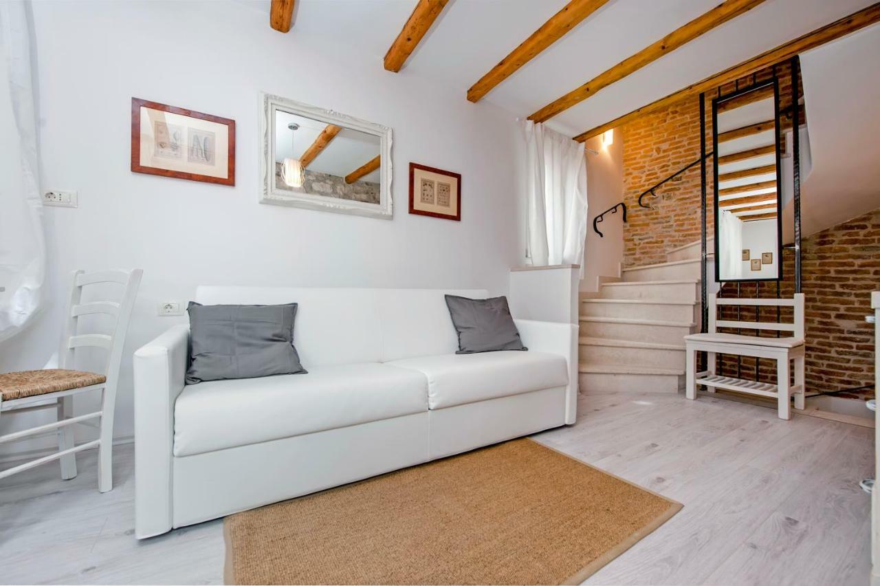 Apartment And Studio Ca' 3 Vie Rovinj Kültér fotó