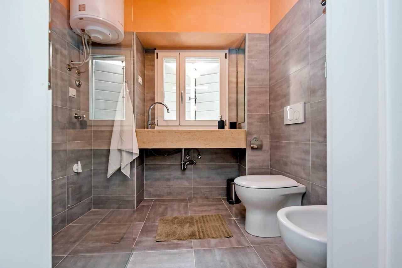 Apartment And Studio Ca' 3 Vie Rovinj Kültér fotó